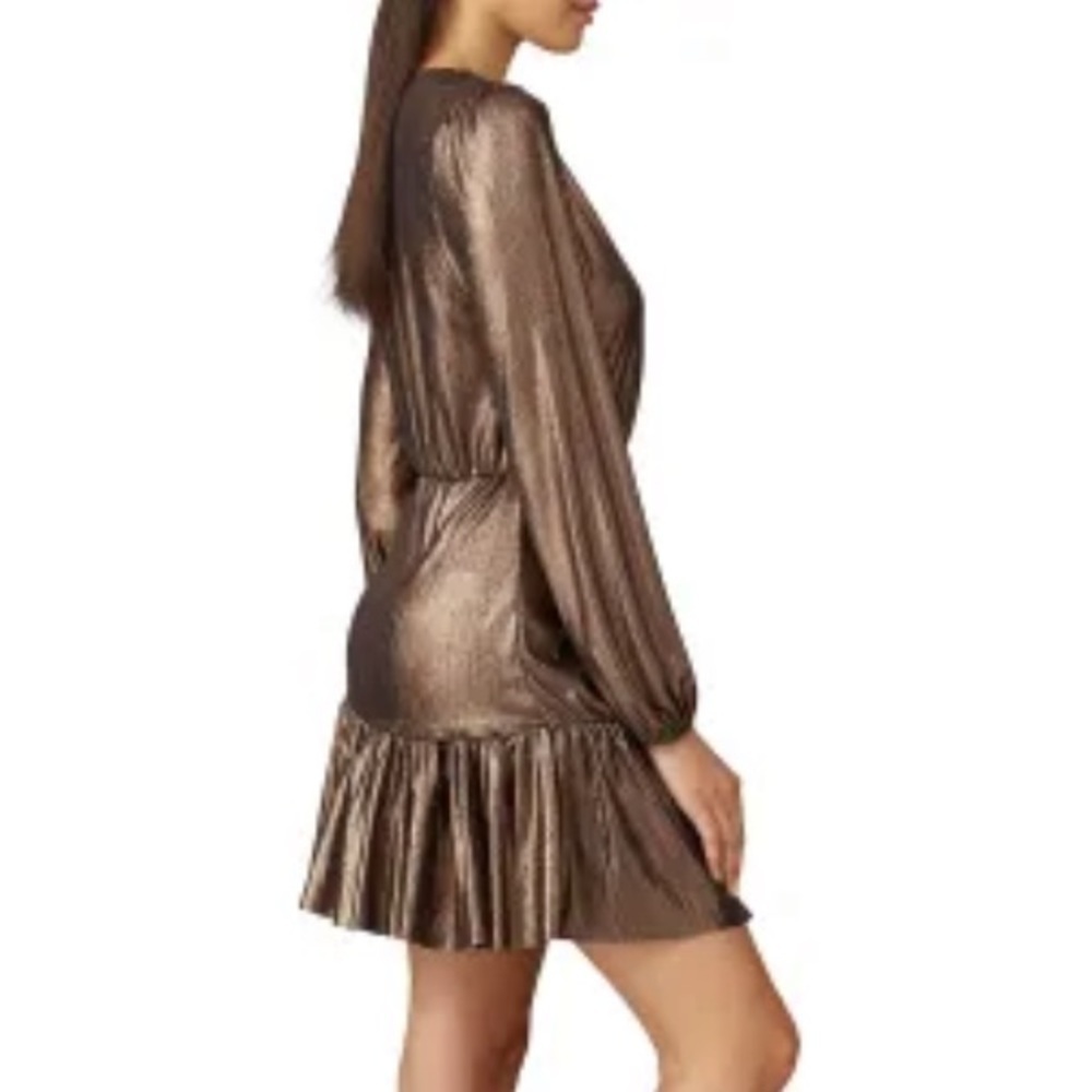 Slate & Willow Dress Metallic Gold and Black Size Medium V-Neck, Long Sleeve - Picture 3 of 5